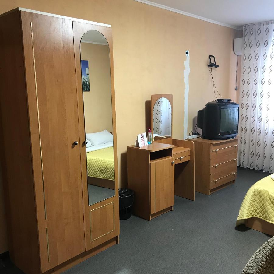 Мини Отель «Positive” Kiev Exteriör bild